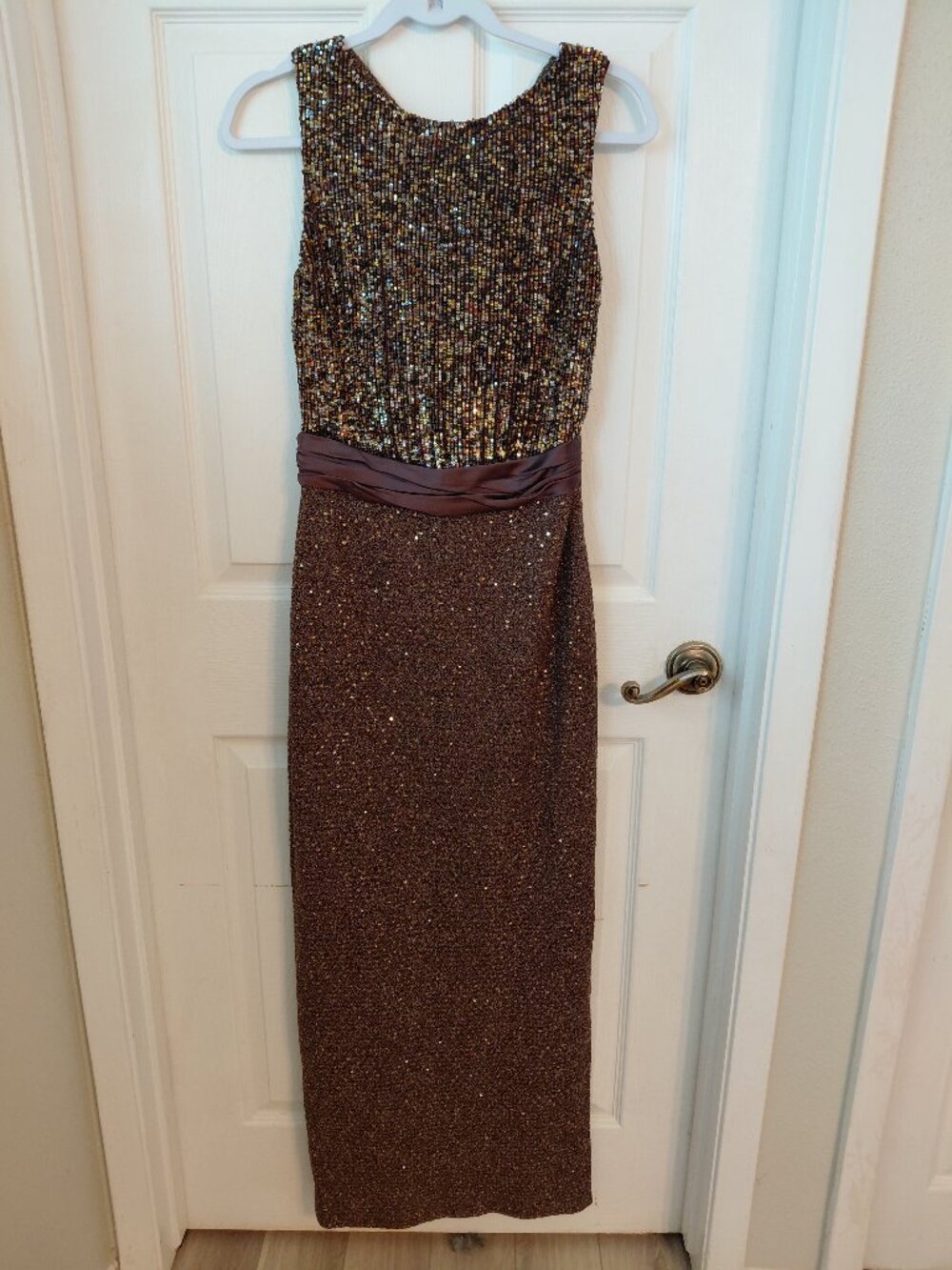 New St. John Couture Hand Beading Maxi Dress Gold Sequins Size 4 Formal Wedding